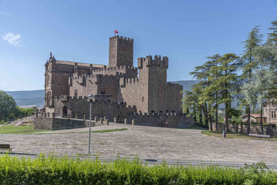 Reyno de Navarra - Javier 01 - castillo de Javier.jpg